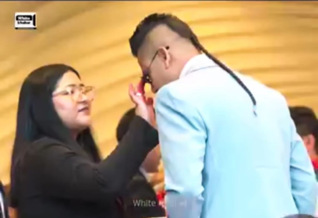 टुप्पीबाट चिनिएका सांसद महोत्तरी–३ का उज्ज्वल कुमार झाको छुट्टै पहिचान