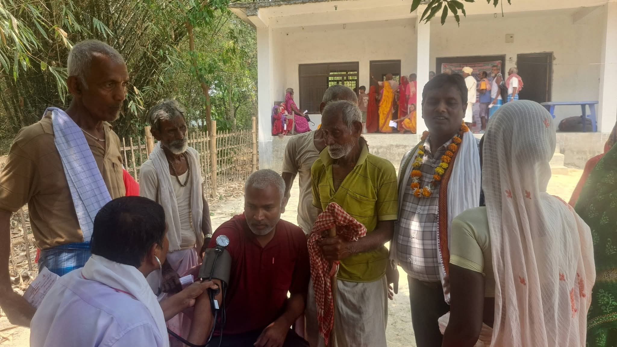 रामनगरमा निस्शुल्क आँखा शिविर २९ जना मोतीबिन्दु बिरामीको शल्यक्रिया हुने