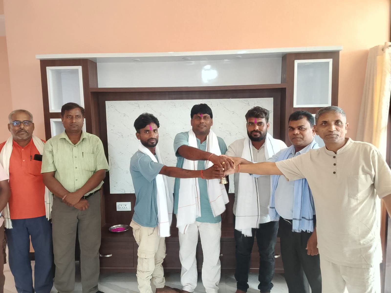 नेकपा परित्याग गरी यादव रास्वपामा प्रवेश