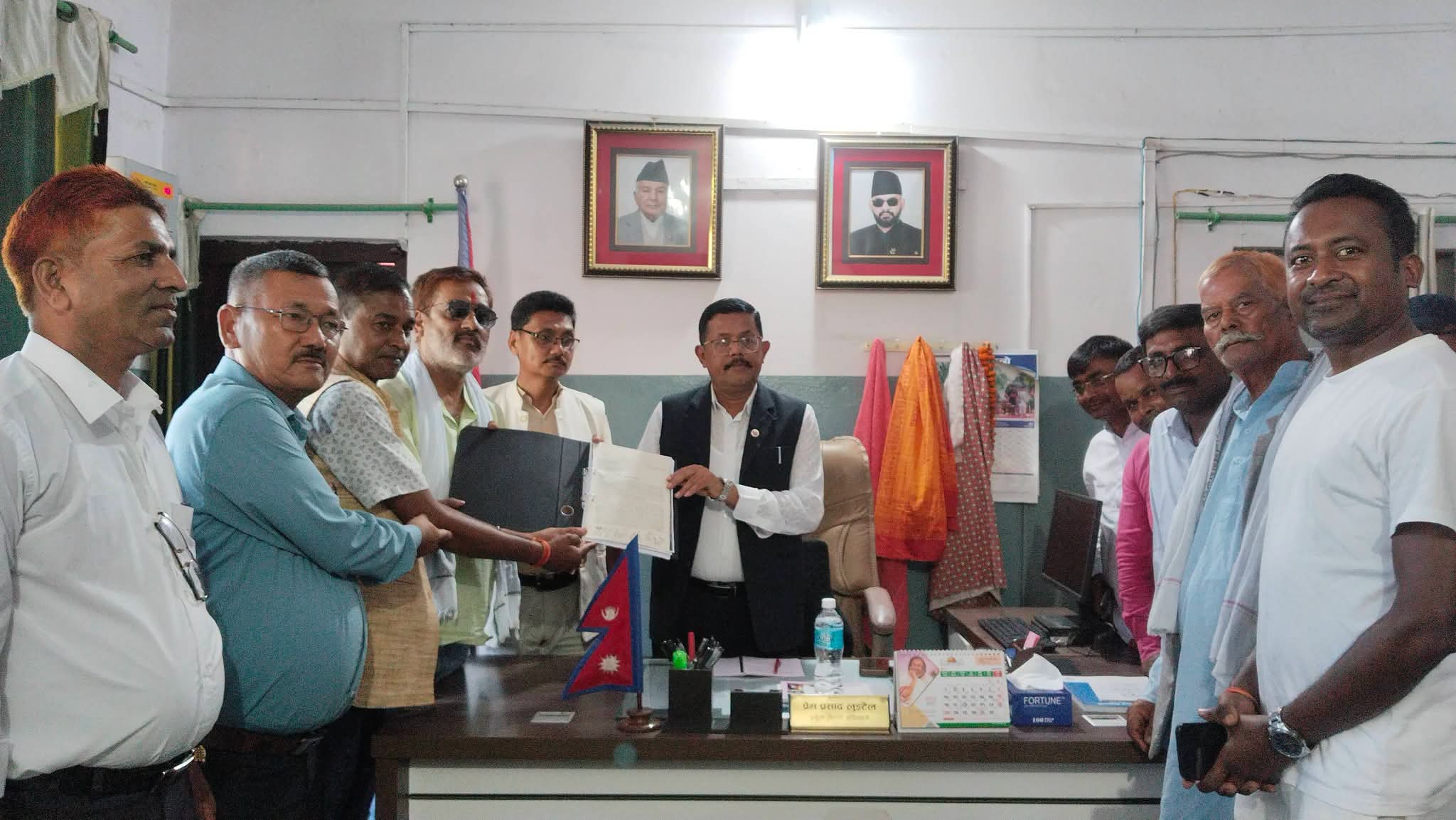 ढल्केवरमै क्रिटिकल केयर तथा ट्रमा सेन्टर निर्माण सुनिश्चित गर्न सरकारसमक्ष ज्ञापनपत्र