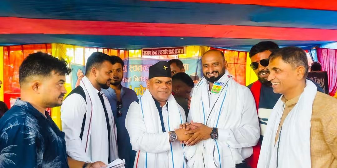 यादवको नेतृत्वमा हजारौंले गरे रास्वपा प्रवेश