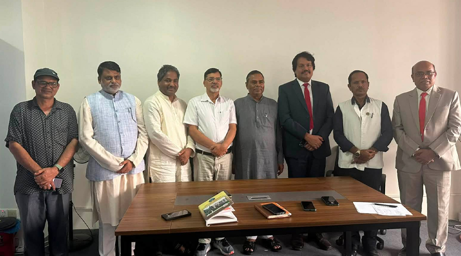 विभिन्न दलका शीर्ष नेताबीच गोप्य छलफल, राजनीतिक समीकरणबारे चासो बढ्यो