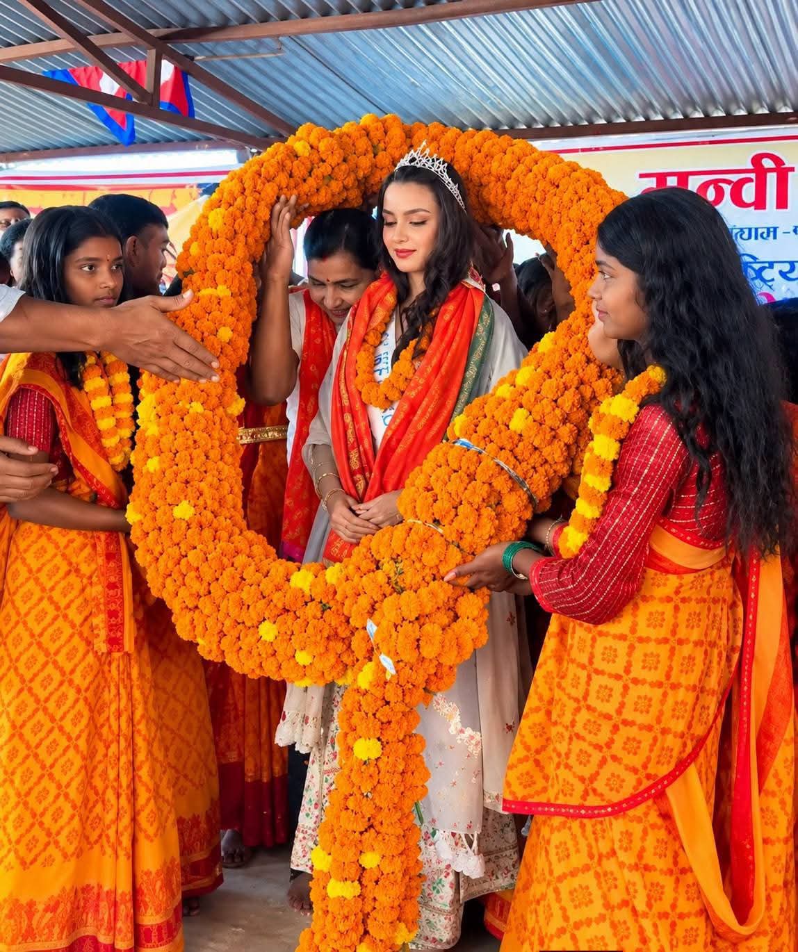 मिस वेलनेस वर्ल्ड विजेता सानवि मण्डल जन्मथलो भोइलमा, गाउँलेले गरे भव्य स्वागत